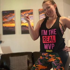 Meet your Posher, Lora